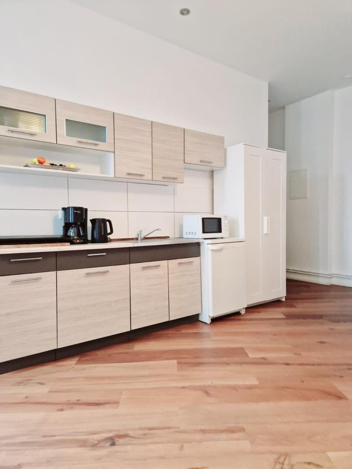 City Studio Apartment For 4, Near Sonnenallee Берлін Екстер'єр фото