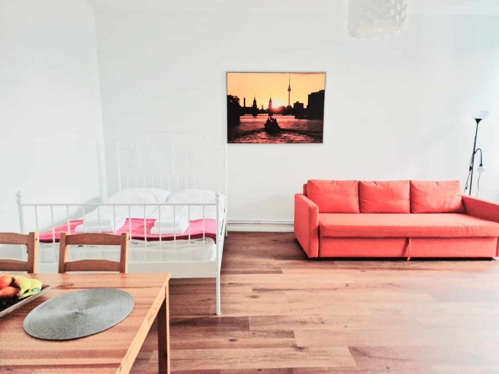 City Studio Apartment For 4, Near Sonnenallee Берлін Екстер'єр фото