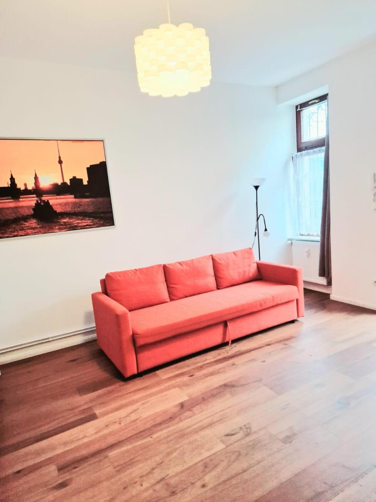 City Studio Apartment For 4, Near Sonnenallee Берлін Екстер'єр фото