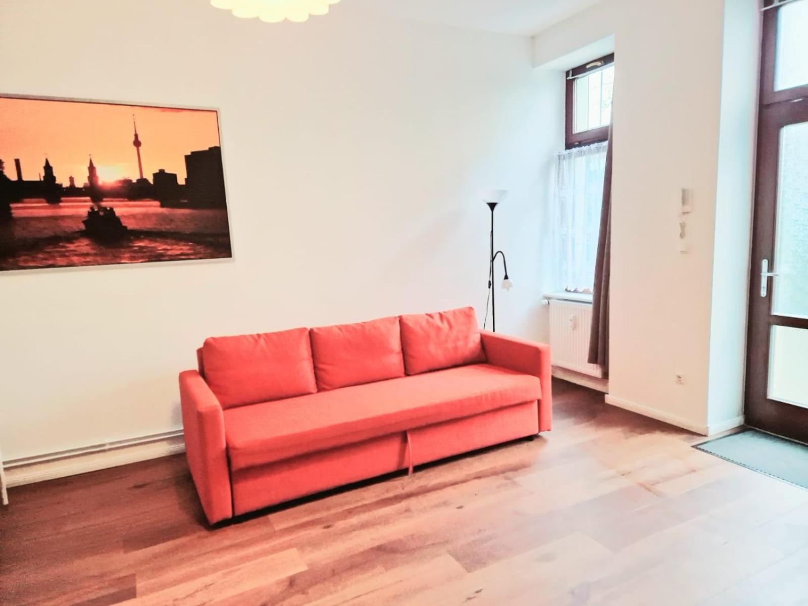 City Studio Apartment For 4, Near Sonnenallee Берлін Екстер'єр фото